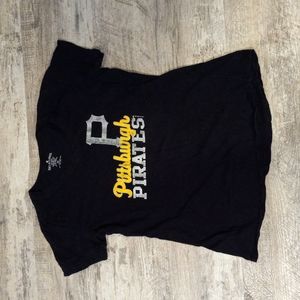 Pittsburgh pirates tee